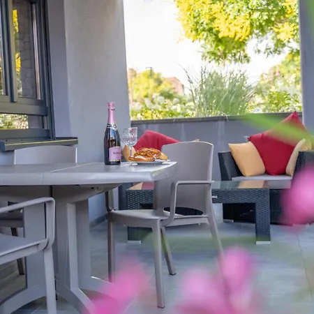 Apartment Le Refuge Des Sorciers Horbourg